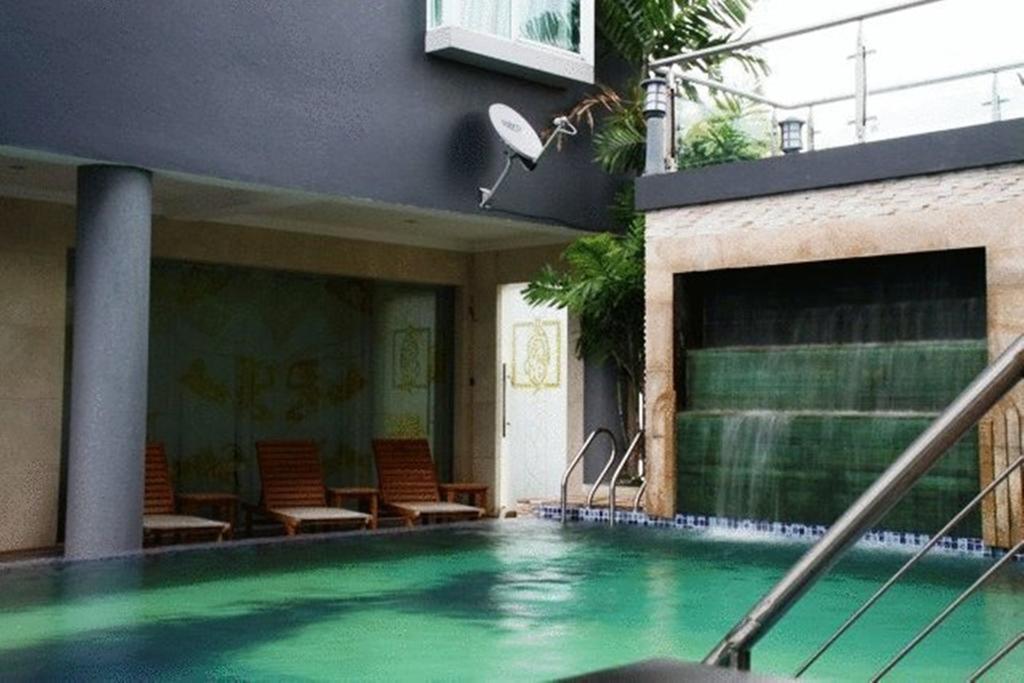 Palm Garden Hotel Brunei 반다르스리브가완 외부 사진